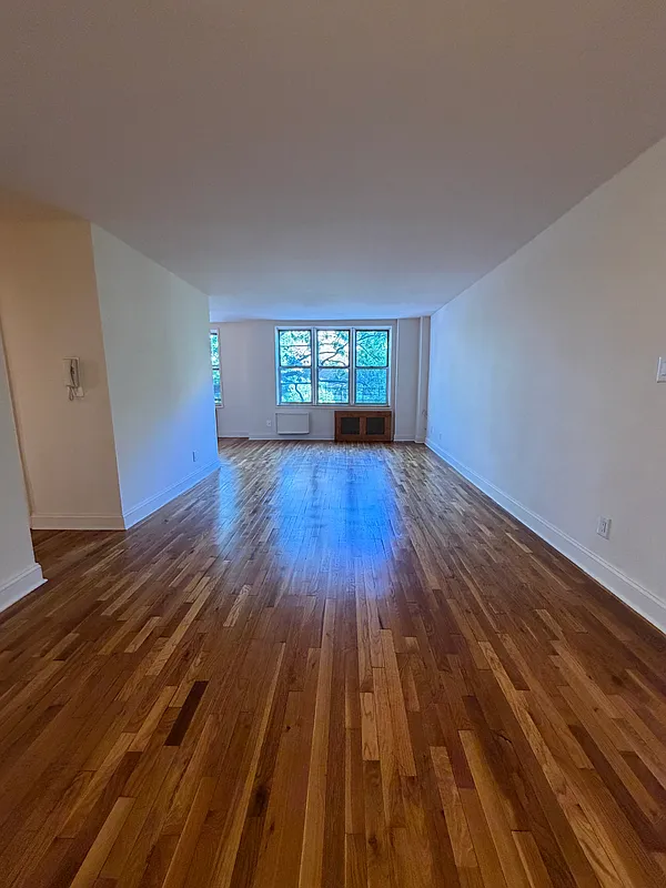 142-41 41st Avenue 405