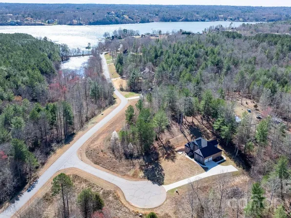 5265 Antler Cv, Granite Falls, NC 28630