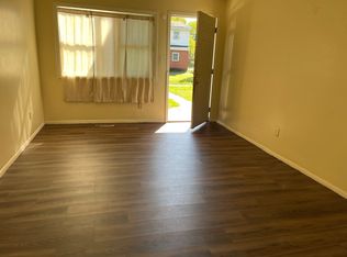 244 Palmer Dr #D, Waterloo, IA 50702