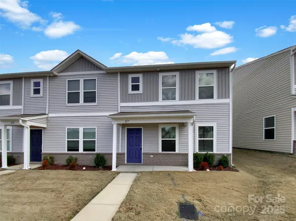 217 Century Dr, Salisbury, NC 28147