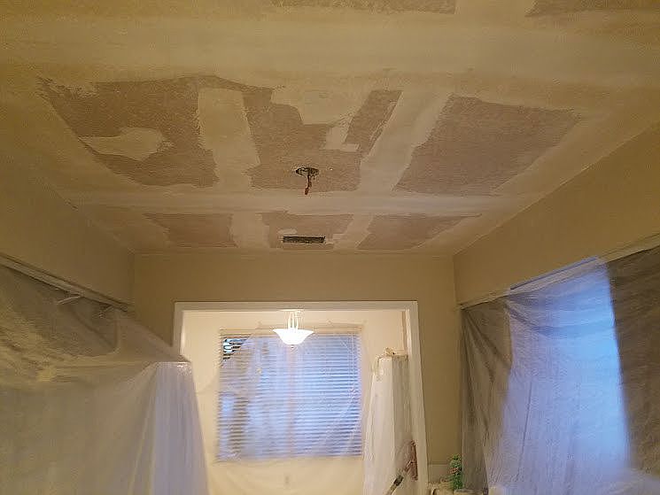 1st image of 2421 Leslie St