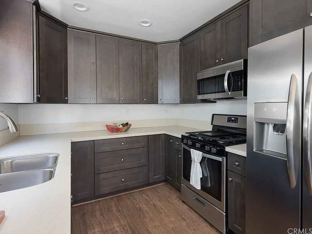 224 Shell St — Photo 4