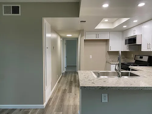 851 Domingo Dr Photo 1