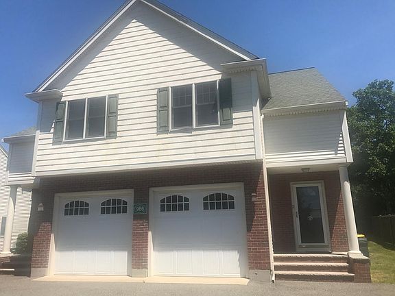 2nd image of 966 Washington St #2