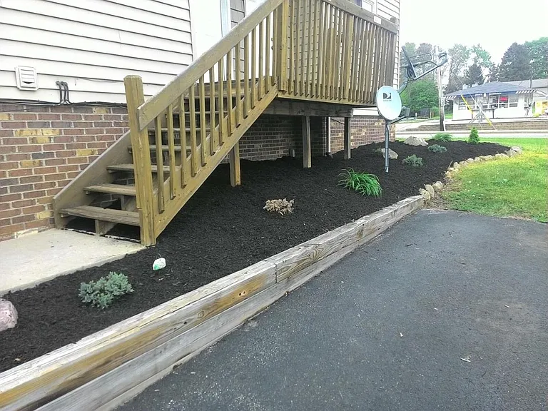 2255 Congo St — Photo 3