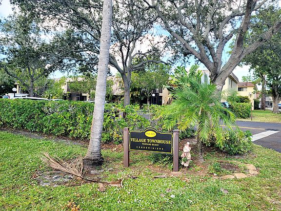 2nd image of 1125 S Flagler Ave APT 513