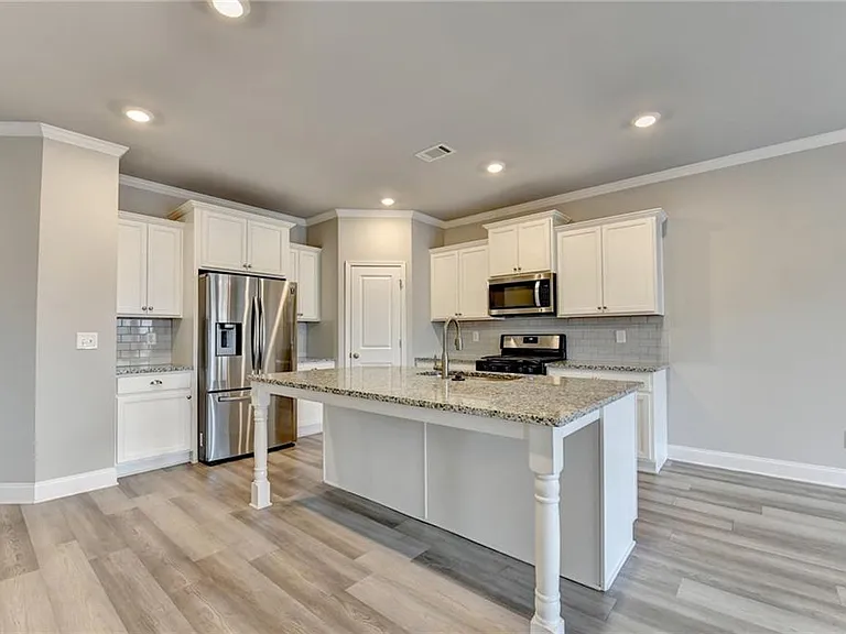 2408 Morgan Creek Rd — Photo 9