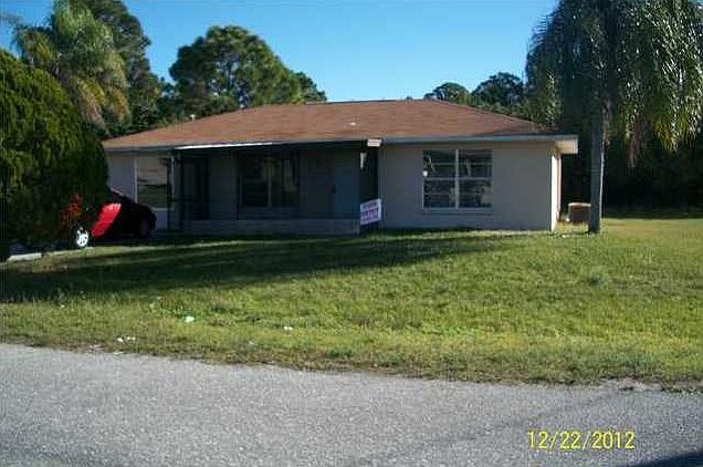 1st image of 221 Ichabod Ave Unit 8