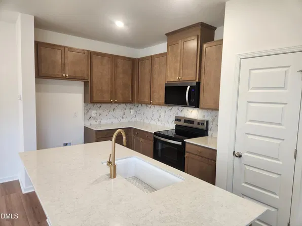 2222 Rabbitbrush St, Durham, NC 27704