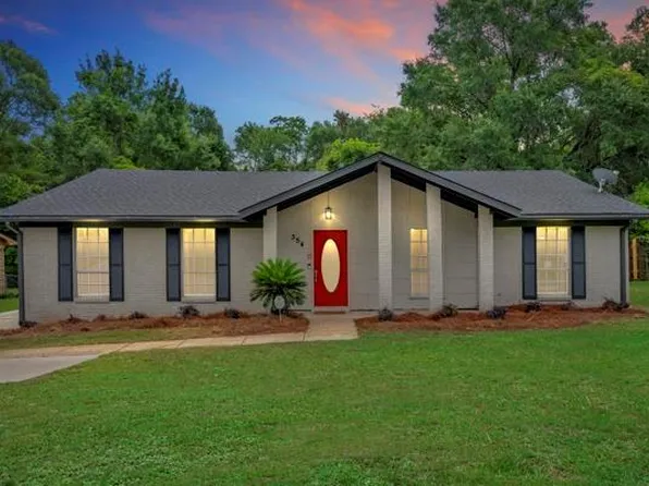 354 Vanderbilt Dr, Mobile, AL 36608