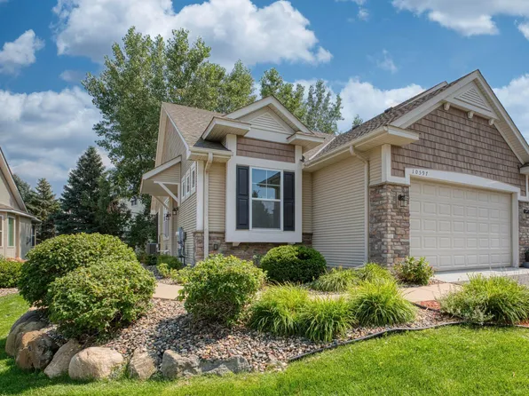 10597 Kingsfield Ln, Woodbury, MN 55129