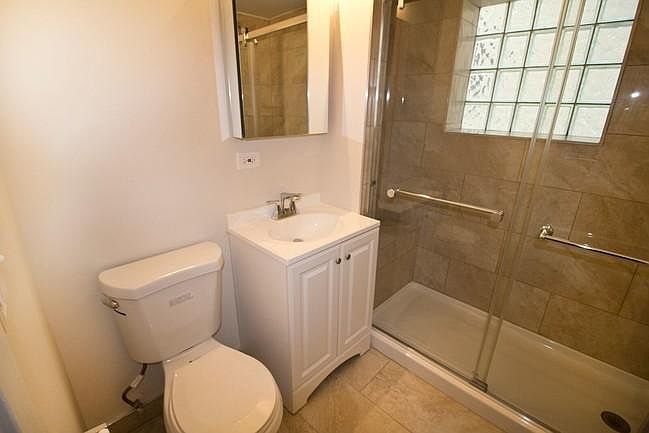 1st image of 2190 W Eastwood Ave #1F