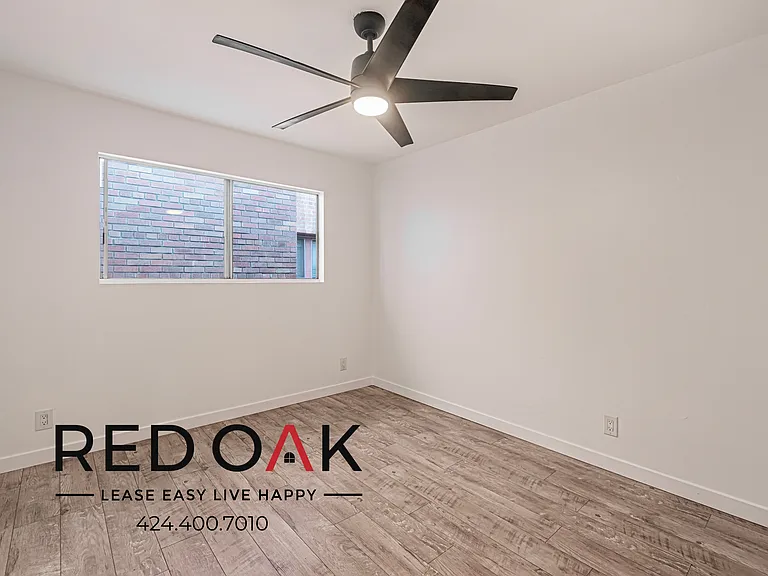 519 S Westmoreland Ave #201 — Photo 16