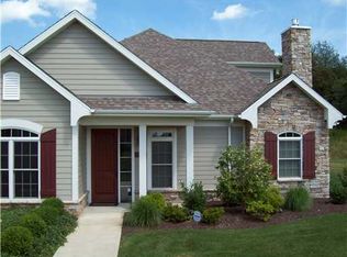 2010 Deacon Dr UNIT 4, Latrobe, PA 15650