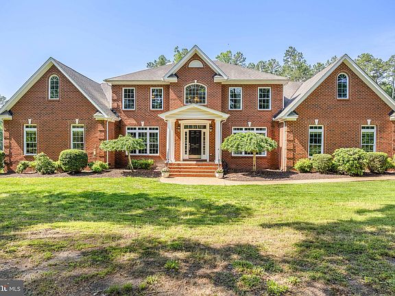 2nd image of 13319 Beachcrest Dr