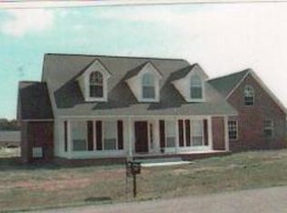 1044 Hillside Dr, Grove, OK 74344