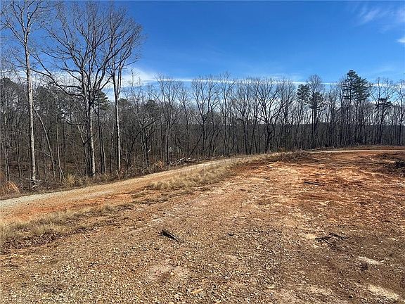 3rd image of 1305 Lawrence Rd #2