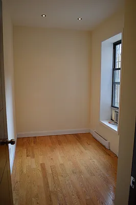 Rented by CoSo Apartments | media 29