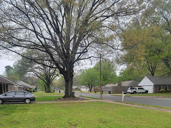 3rd image of 5497 Lyford Ave