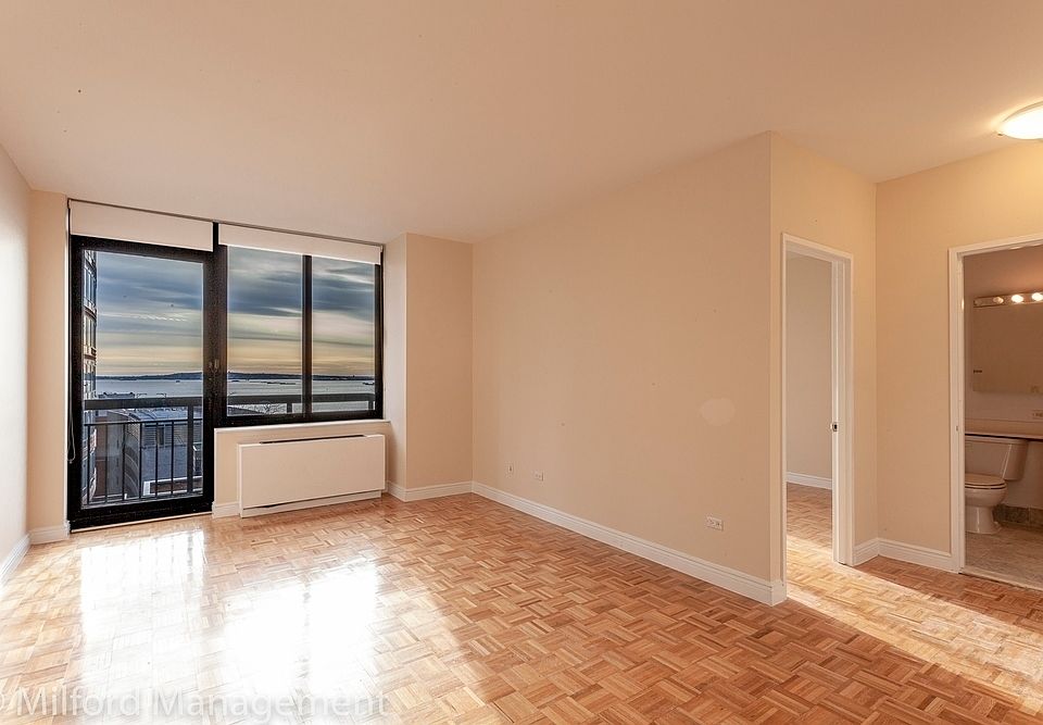 1st image of 99 Battery Pl APT 18C