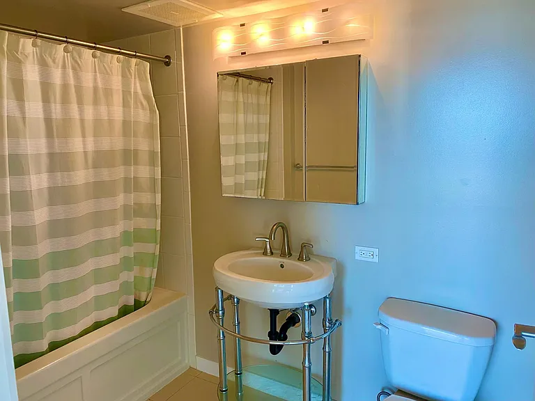 1296 Kapiolani Blvd — Photo 8
