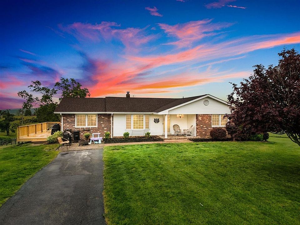1st image of 5739 Ridgewood Pl