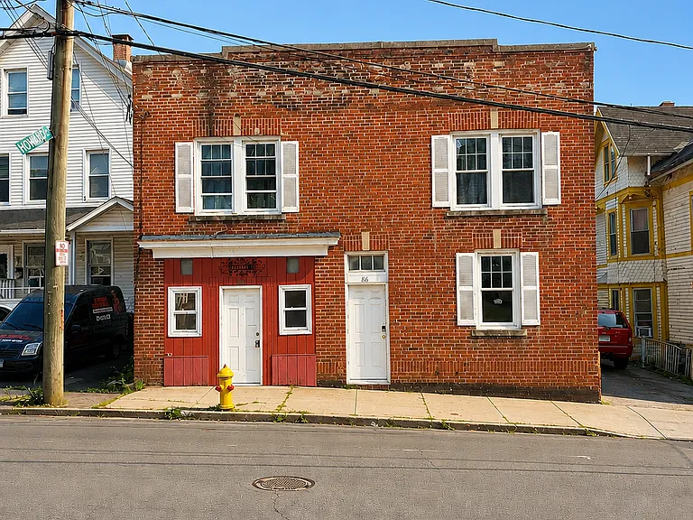 86 Wolcott St #1L — Photo 1