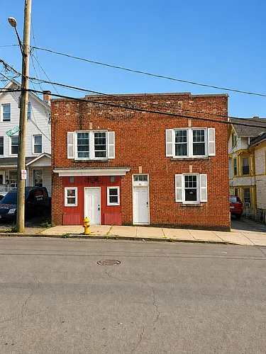 86 Wolcott St Photo 1