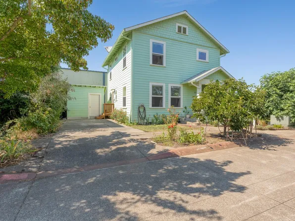554 SW B Ave, Corvallis, OR 97333