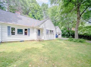 22 Atwater Pl, Springfield, MA 01107