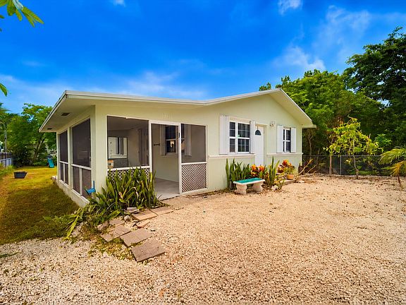 5th image of 30354 Palm Dr