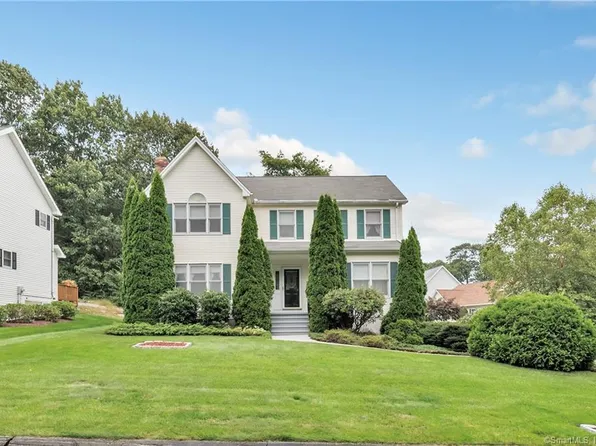 6 Basking Brook Lane, Shelton, CT 06484