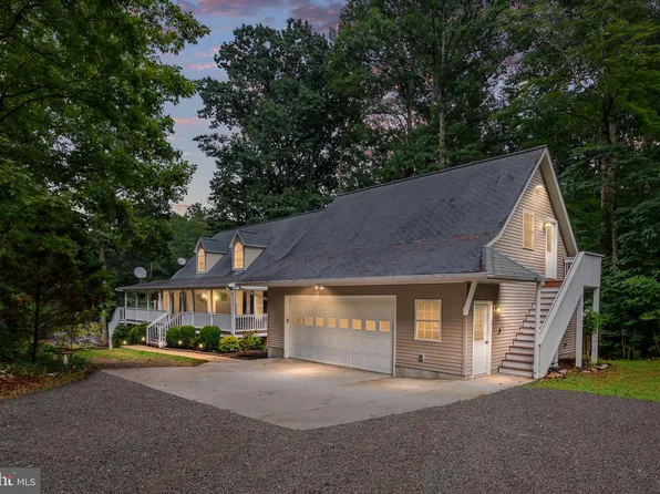 4049 Moody Town Rd, Bumpass, VA 23024