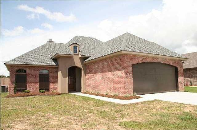 1st image of 224 Bentgrass Dr