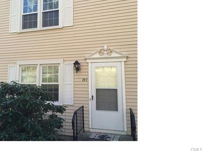 55 Mill Plain Rd #28-2, Danbury, CT, 06810
