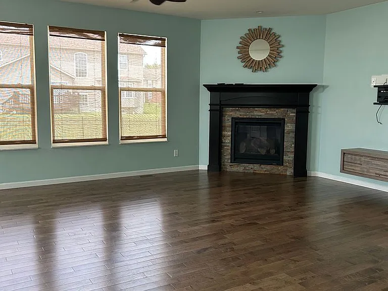 2609 Beacon Point Ct — Photo 19