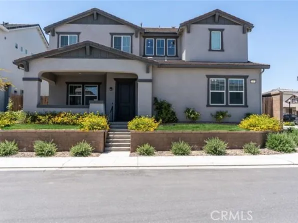 253 Peters Ln, Madera, CA 93636