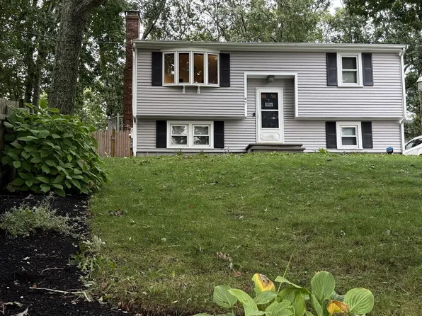 47 Ellisville Dr, Plymouth, MA 02360