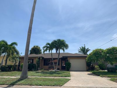 103 Bay Dr N, Indian Harbour Beach, FL, 32937