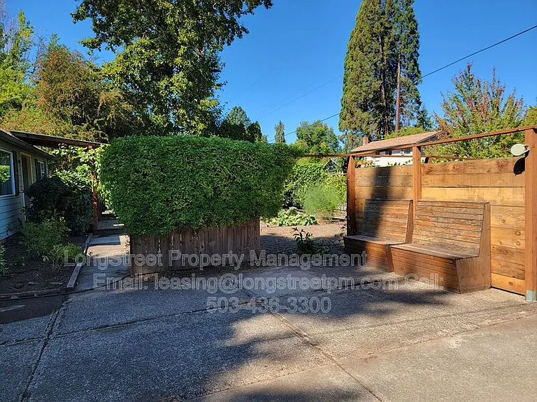 780 SE Marion Ave — Photo 24