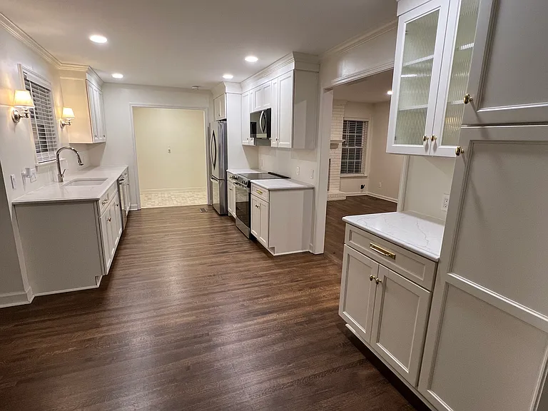 7133 Kings Castle Cv — Photo 39
