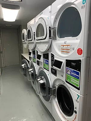 Rented by Compass | media 30