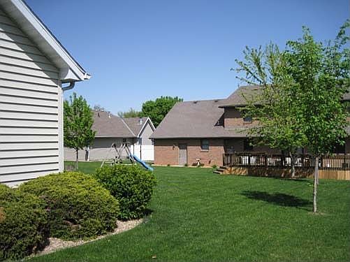 South side, with yard view