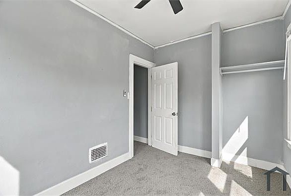 2691 Pasadena St, photo 21
