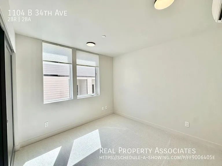 1104B 34th Ave — Photo 28