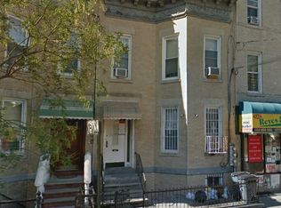 122 Autumn Ave, Brooklyn, NY 11208
