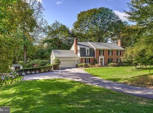 925 Rolandvue Rd, Baltimore, MD 21204