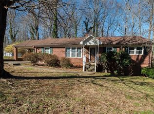 519 N Carr St, Mebane, NC 27302