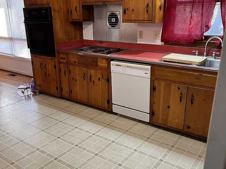 428 Eastwood Dr — Photo 20