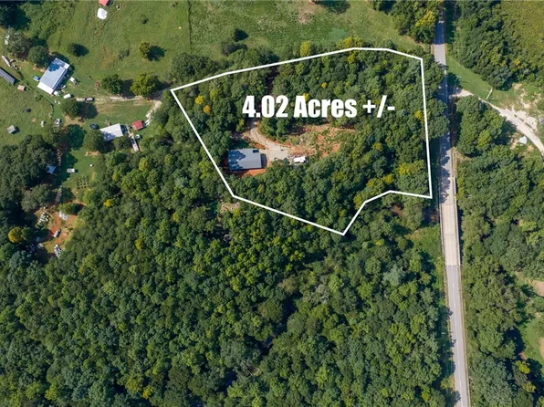 1269 Reece Mill Rd, Pickens, SC 29671